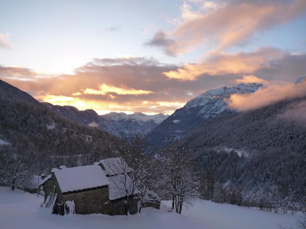 B&B Alpe Veglia Varzo Exterior foto